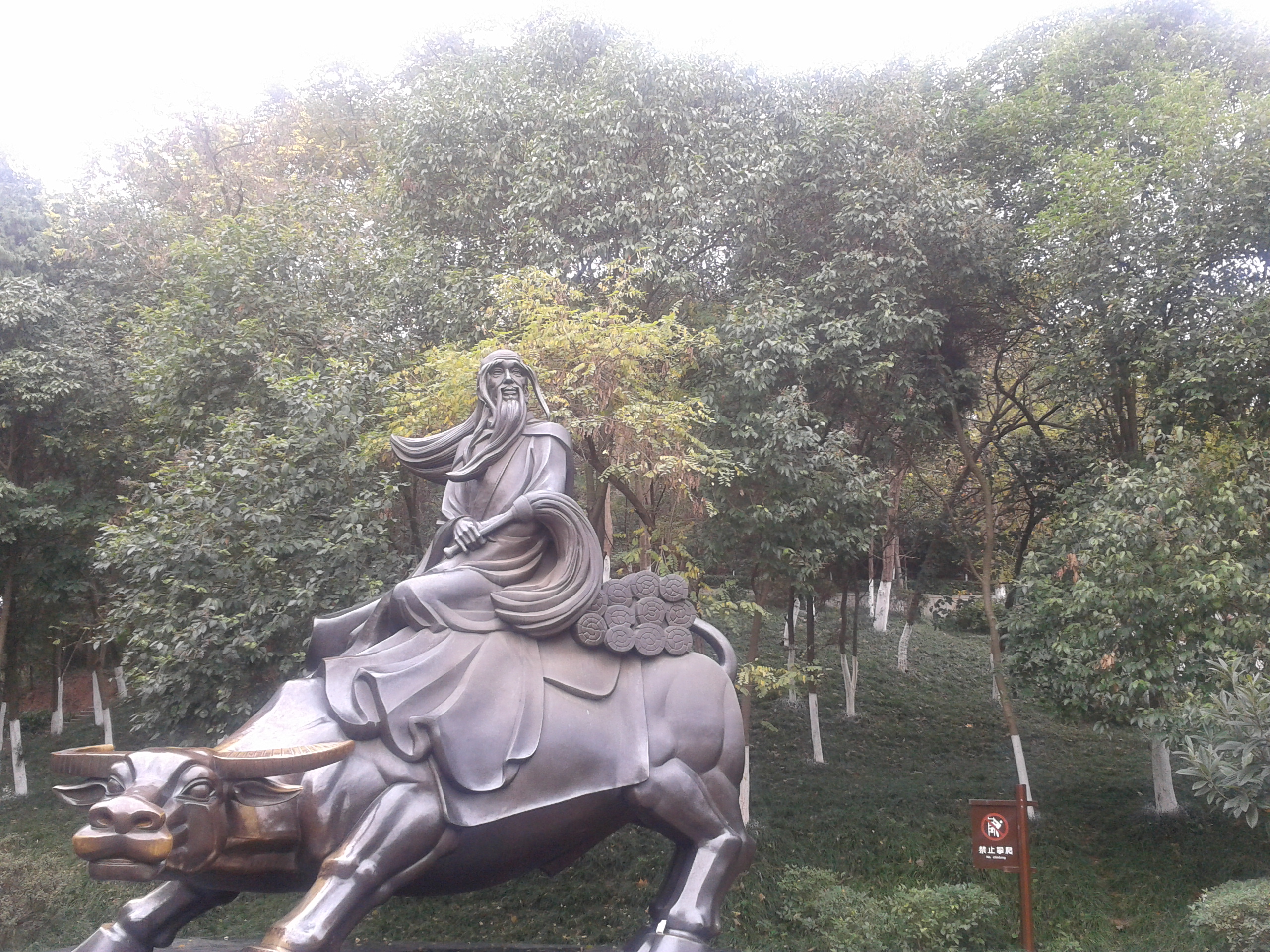 銅雕塑是怎么保養(yǎng)的？